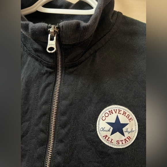 ⚫️ BOGO Converse womens zip up sweater with green accent stripes size XS - Picture 4 of 9